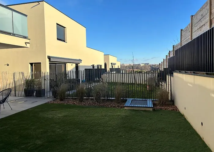 Appartement 72 M² Avec Jardin 100 M² - 2 Chambres