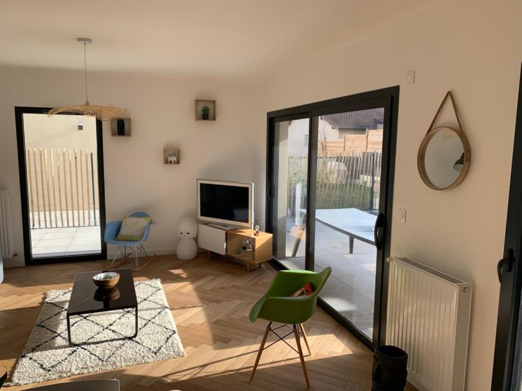 72 M² Avec Jardin 100 M² - 2 * Saint-Cyr-au-Mont-d'Or